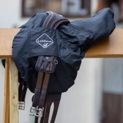 LeMieux ProKit All Purpose Saddle Cover -Wahl Sales 2024 it00907 c1105 alt1